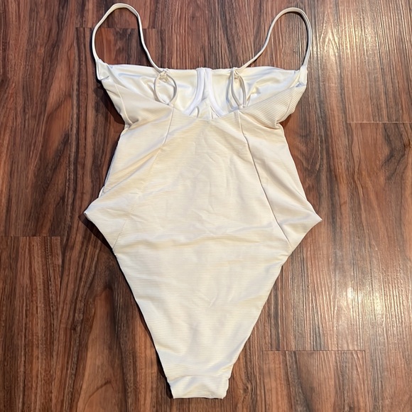 Onia High Leg Isabella One Piece - Picture 10 of 16